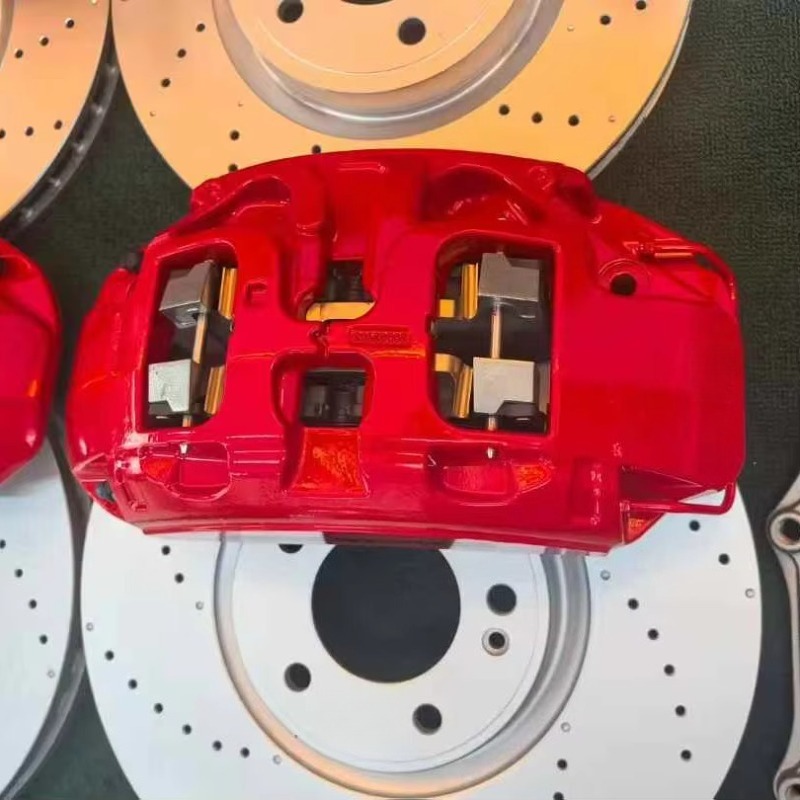 مجموعة مكابح جديدة محسنة بـ 6  - مراجعة Forged Front Brake Caliper 4 Piston وسعره
